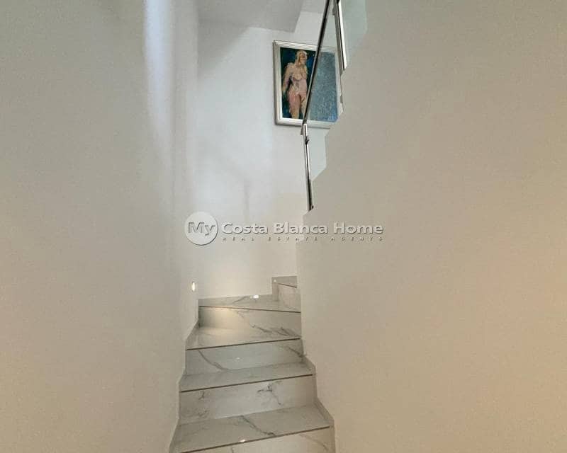 3 bedroom Villa for sale in Ciudad Quesada with pool - € 529,000 (Ref: 9170621)