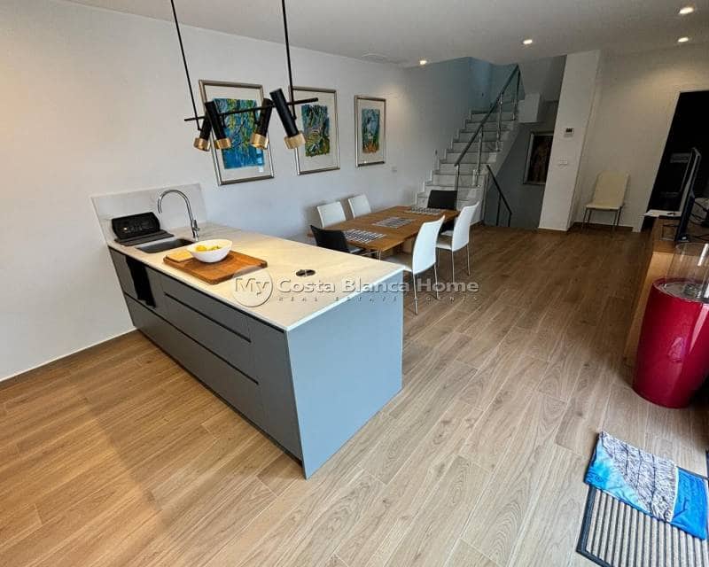 3 bedroom Villa for sale in Ciudad Quesada with pool - € 529,000 (Ref: 9170621)