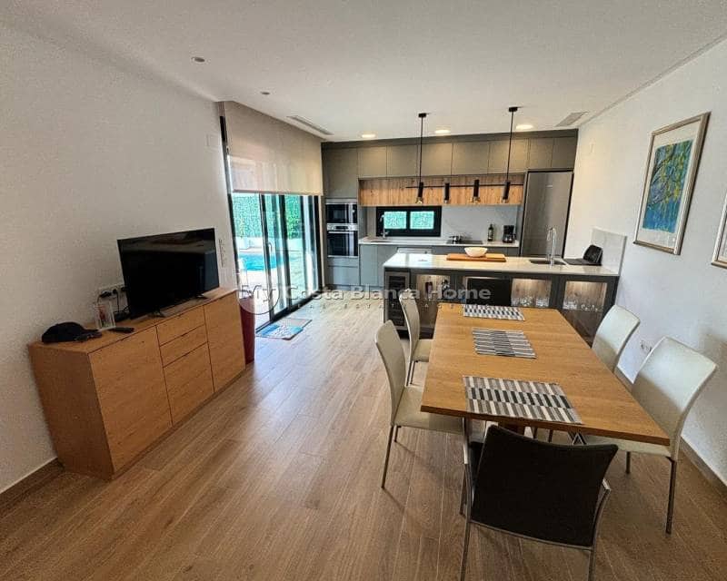 3 bedroom Villa for sale in Ciudad Quesada with pool - € 529,000 (Ref: 9170621)