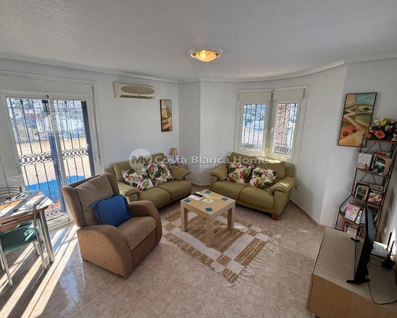 5 bedroom Villa for sale in La Marquesa with pool - € 625,000 (Ref: 9170622)