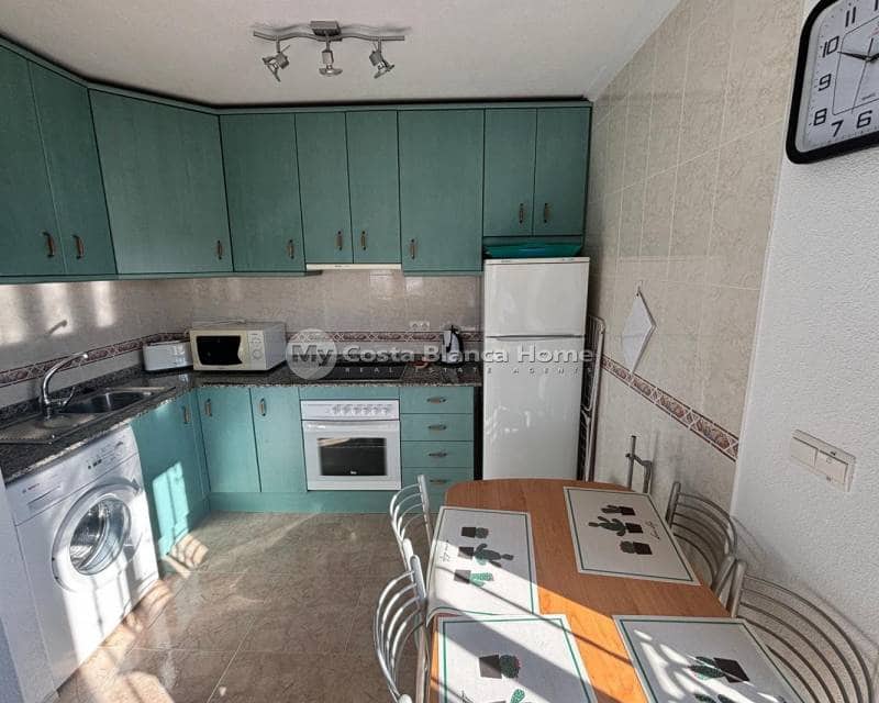 5 bedroom Villa for sale in La Marquesa with pool - € 625,000 (Ref: 9170622)