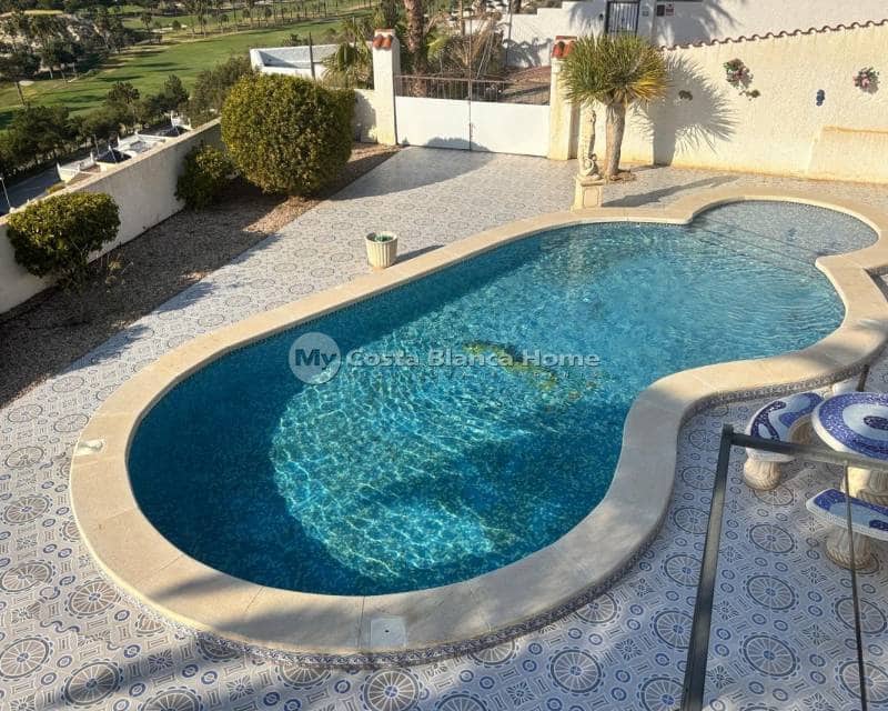 5 bedroom Villa for sale in La Marquesa with pool - € 625,000 (Ref: 9170622)