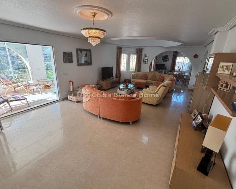 5 soverom Villa til salgs i La Marquesa med svømmebasseng - € 615 000 (Ref: 9170622)