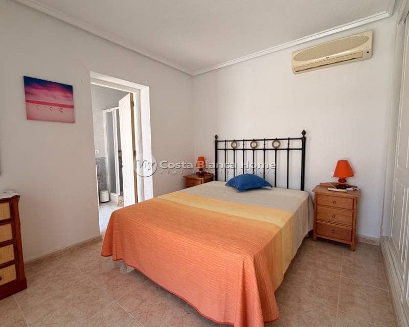 5 bedroom Villa for sale in La Marquesa with pool - € 595,000 (Ref: 9170622)