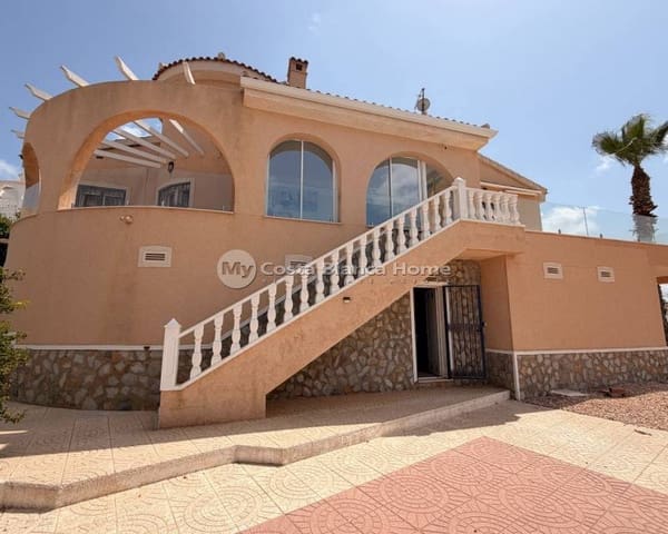 5 bedroom Villa for sale in La Marquesa, Rojales with pool - € 595,000 (Ref: 9170622)