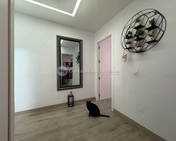 4 Zimmer Apartment zu verkaufen in Centro, Torrevieja - 209.000 € (Ref: 9172013)