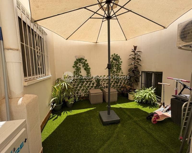 4 slaapkamer Appartement te koop in Torrevieja - € 209.000 (Ref: 9172013)