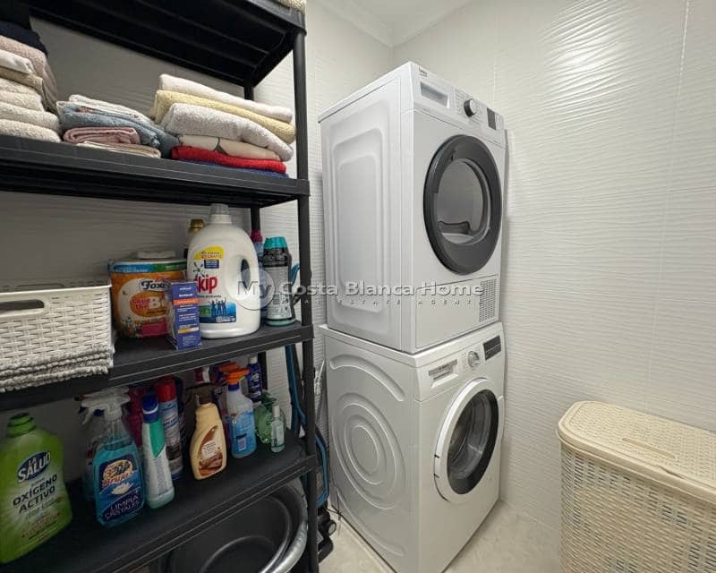 4 slaapkamer Appartement te koop in Torrevieja - € 209.000 (Ref: 9172013)