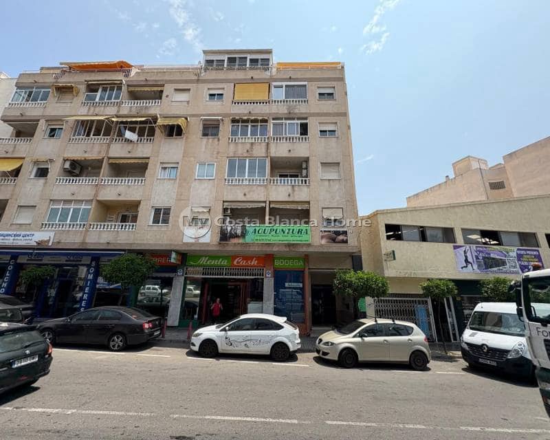 4 slaapkamer Appartement te koop in Torrevieja - € 209.000 (Ref: 9172013)