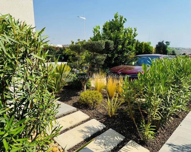 2 bedroom Villa for sale in Algorfa with pool - € 665,000 (Ref: 9172014)