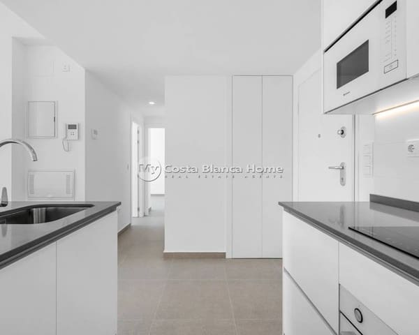 2 bedroom Apartment for sale in Los Alcázares with pool - € 299,000 (Ref: 9172015)