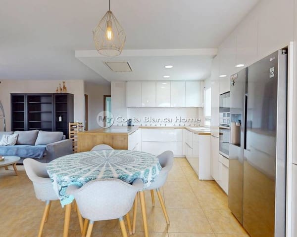 5 soveværelse Villa til salg i La Zenia, Orihuela med swimmingpool - € 795.000 (Ref: 9172016)