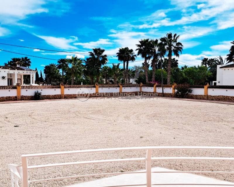 3 bedroom Finca/Country House for sale in Catral - € 365,000 (Ref: 9172027)