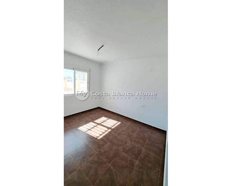 3 bedroom Finca/Country House for sale in Catral - € 365,000 (Ref: 9172027)