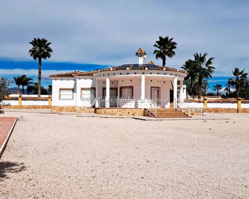 3 bedroom Finca/Country House for sale in Catral - € 365,000 (Ref: 9172027)