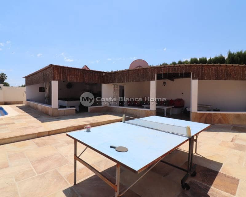 6 sypialnia Finka/Dom wiejski na sprzedaż w Heredades z basenem - 650 000 € (Ref: 9172029)