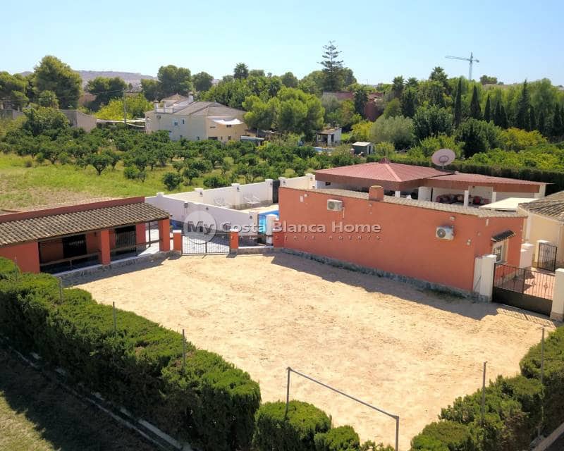 6 sypialnia Finka/Dom wiejski na sprzedaż w Heredades z basenem - 650 000 € (Ref: 9172029)