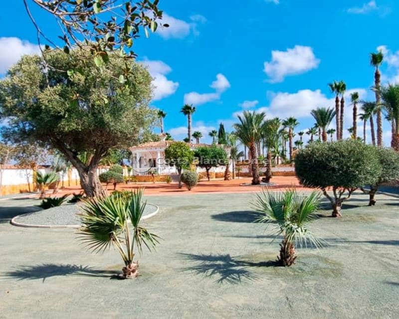 3 bedroom Finca/Country House for sale in Catral - € 385,000 (Ref: 9172031)