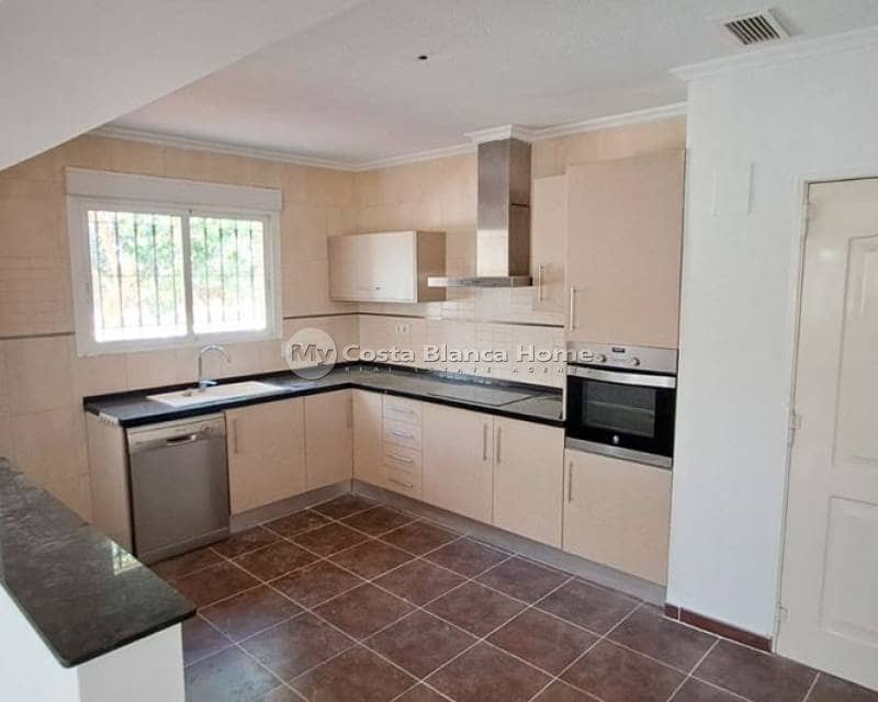 3 bedroom Finca/Country House for sale in Catral - € 385,000 (Ref: 9172031)