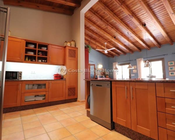 7 bedroom Finca/Country House for sale in Catral with pool - € 975,000 (Ref: 9172036)