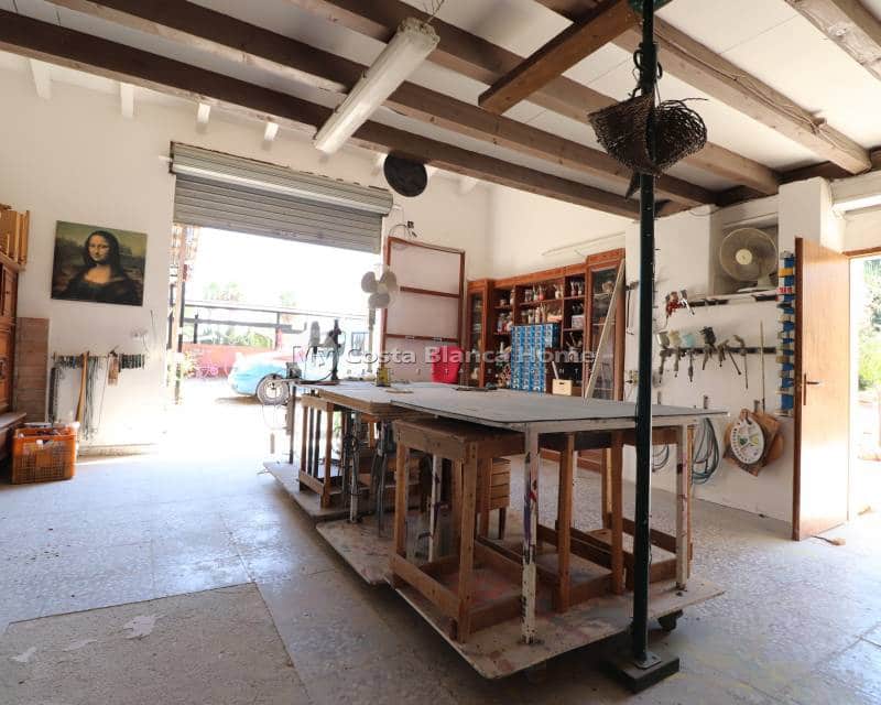 7 soveværelse Finca/Landehus til salg i Catral med swimmingpool - € 975.000 (Ref: 9172036)