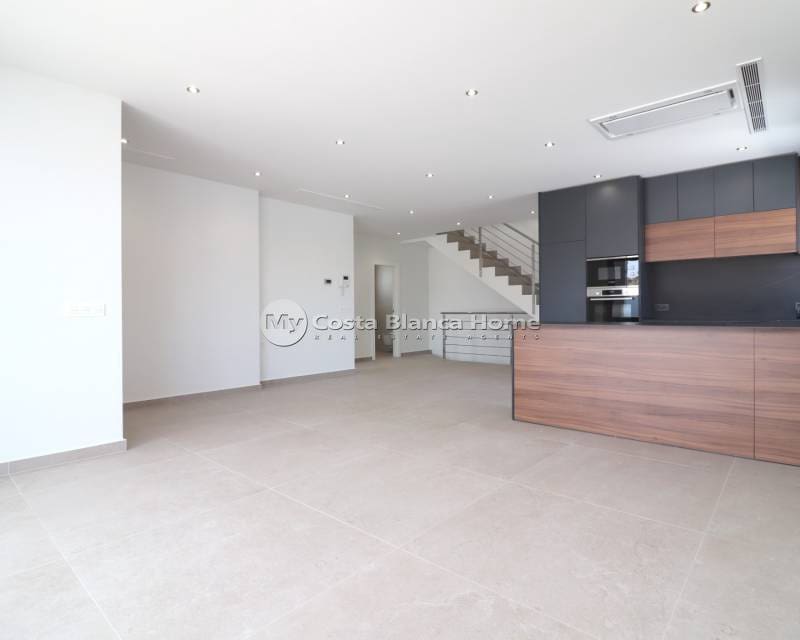 3 bedroom Villa for sale in Ciudad Quesada with pool - € 799,900 (Ref: 9172048)