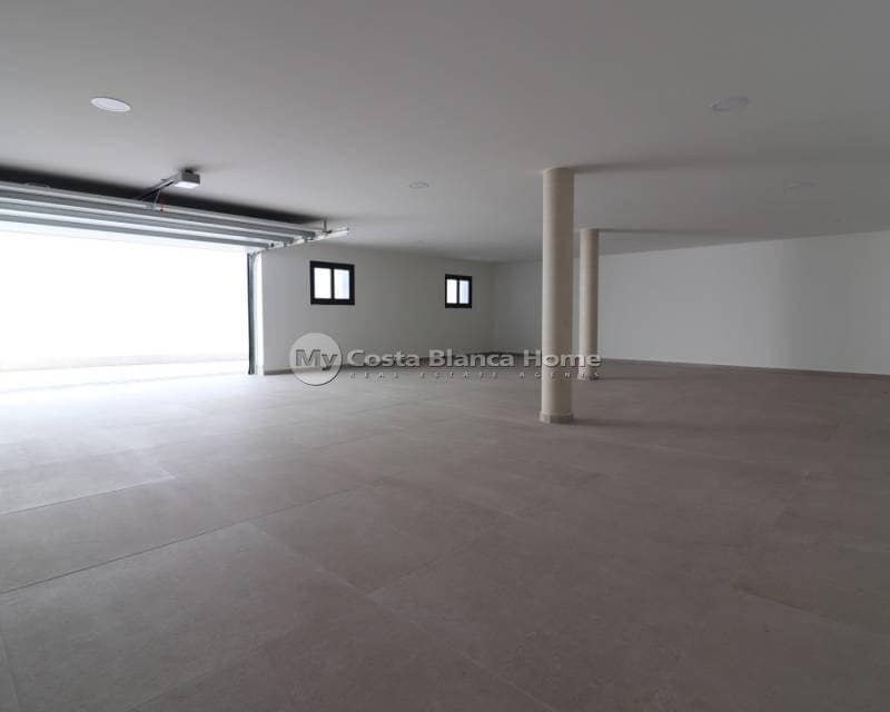 3 bedroom Villa for sale in Ciudad Quesada with pool - € 799,900 (Ref: 9172048)