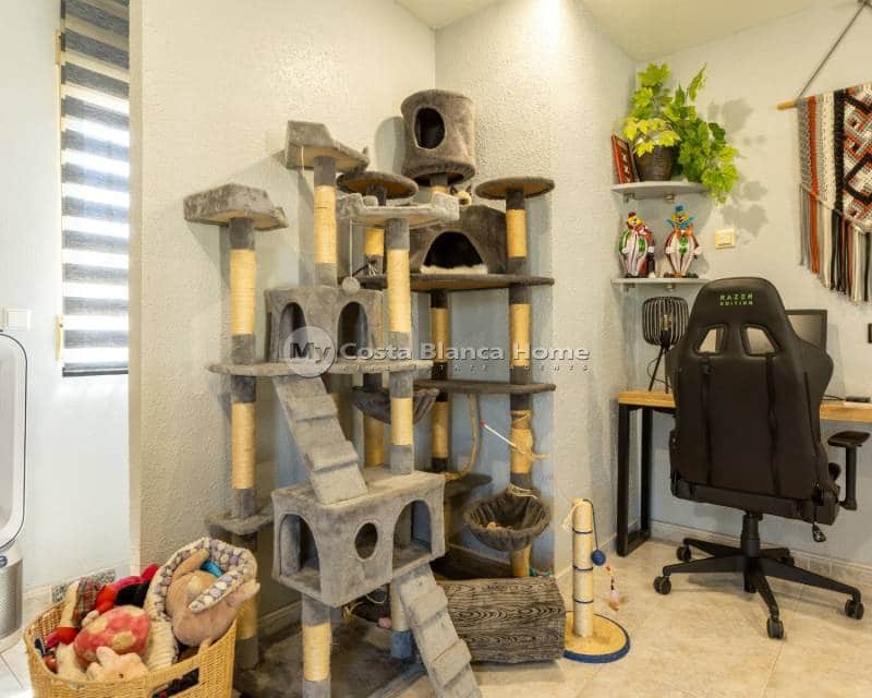 5 soverom Villa til salgs i Benijofar med svømmebasseng - € 498 000 (Ref: 9172052)