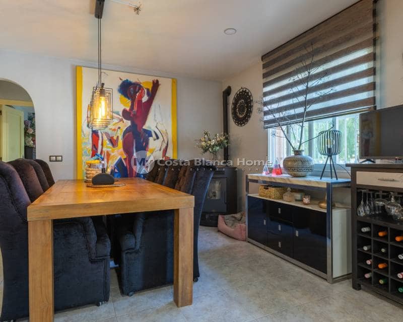 5 soverom Villa til salgs i Benijofar med svømmebasseng - € 498 000 (Ref: 9172052)