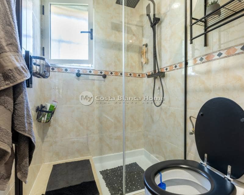 5 soverom Villa til salgs i Benijofar med svømmebasseng - € 498 000 (Ref: 9172052)