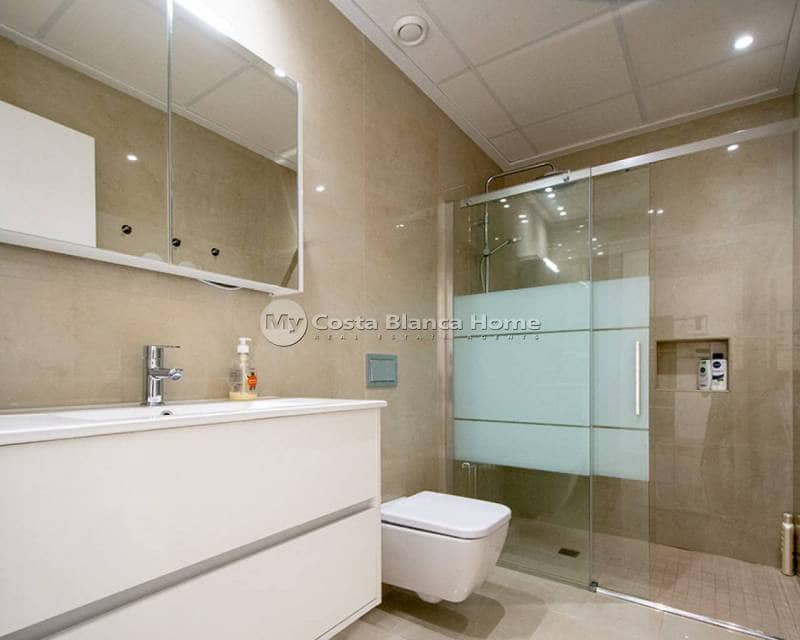 3 soveværelse Villa til salg i Ciudad Quesada med swimmingpool - € 415.000 (Ref: 9172053)