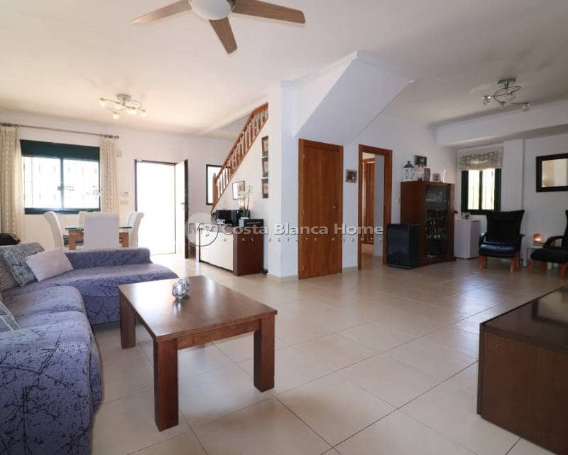4 bedroom Villa for sale in Ciudad Quesada with pool - € 520,000 (Ref: 9172054)