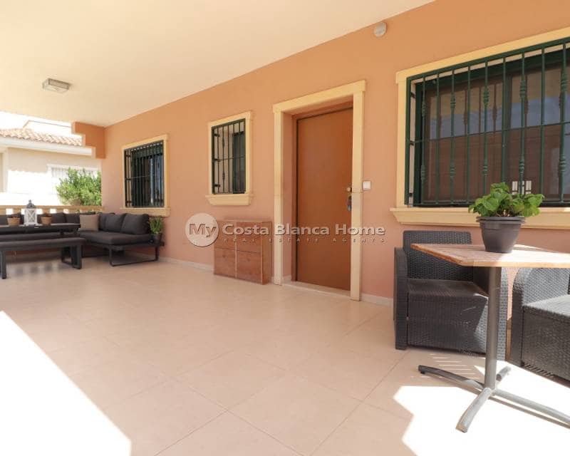 4 bedroom Villa for sale in Ciudad Quesada with pool - € 520,000 (Ref: 9172054)