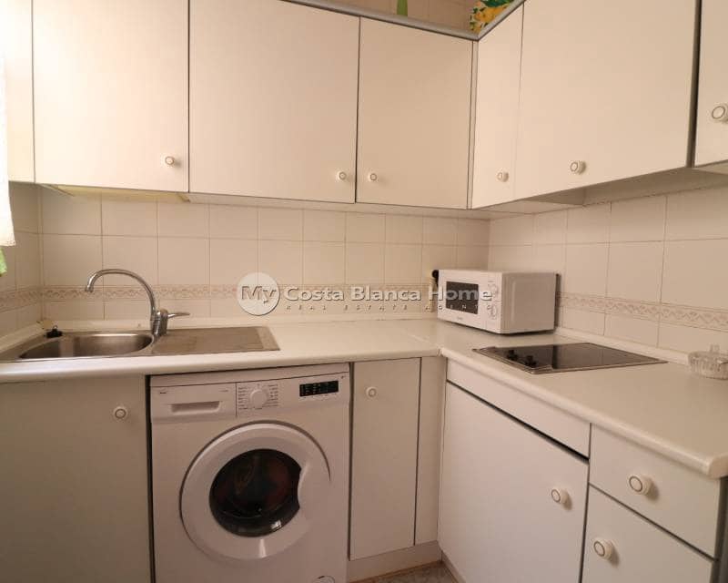 Apartamento de 2 habitaciones en Playa Flamenca en venta con piscina - 139.950 € (Ref: 9172055)