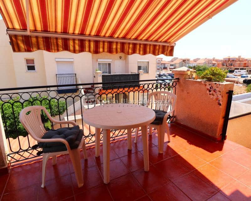 Apartamento de 2 habitaciones en Playa Flamenca en venta con piscina - 139.950 € (Ref: 9172055)