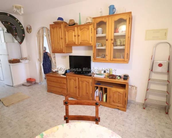 Apartamento de 2 habitaciones en Playa Flamenca, Orihuela en venta con piscina - 139.950 € (Ref: 9172055)
