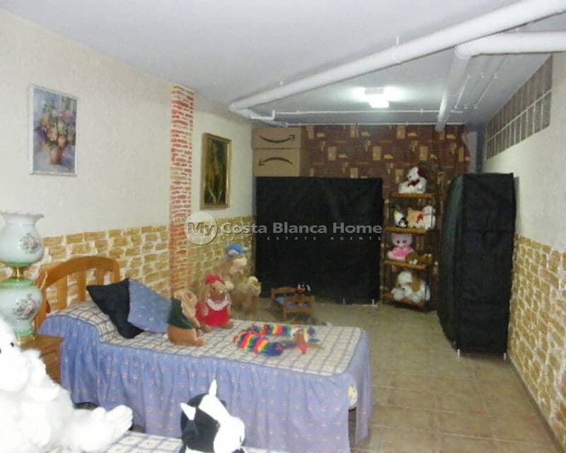 Casa de 5 habitaciones en Daya Nueva en venta - 369.000 € (Ref: 9172225)