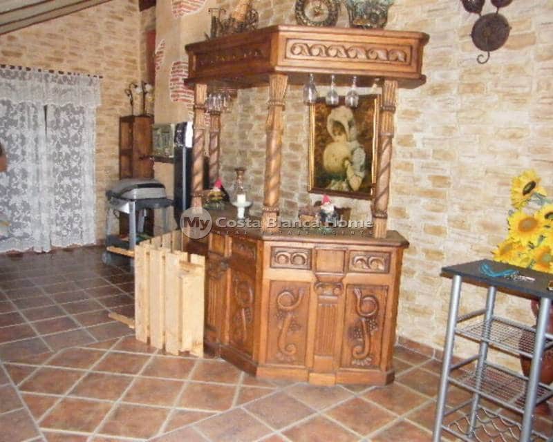 Casa de 5 habitaciones en Daya Nueva en venta - 369.000 € (Ref: 9172225)