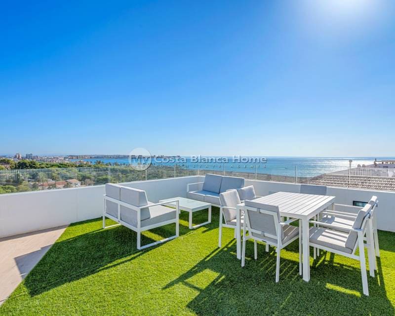 2 slaapkamer Appartement te koop in Orihuela Costa met zwembad - € 369.000 (Ref: 9172230)