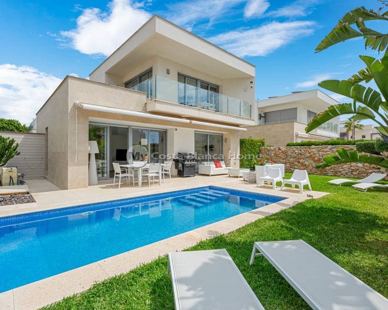 3 Zimmer Villa zu verkaufen in Vistabella mit Pool - 479.000 € (Ref: 9172233)