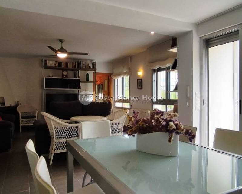 3 quarto Moradia para venda em Cocentaina com piscina - 375 000 € (Ref: 9191677)