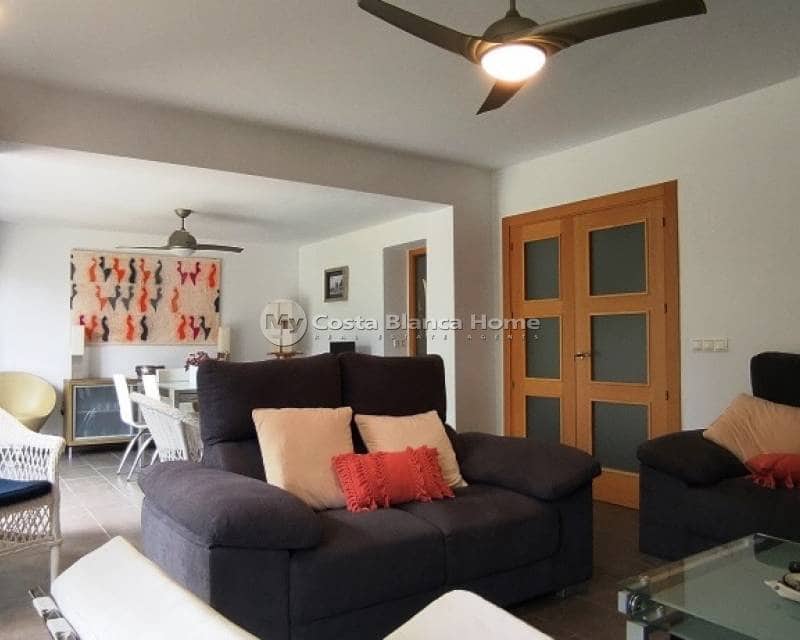 3 quarto Moradia para venda em Cocentaina com piscina - 375 000 € (Ref: 9191677)