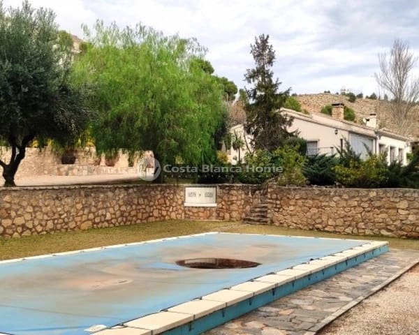 3 Zimmer Villa zu verkaufen in Cocentaina mit Pool - 375.000 € (Ref: 9191677)