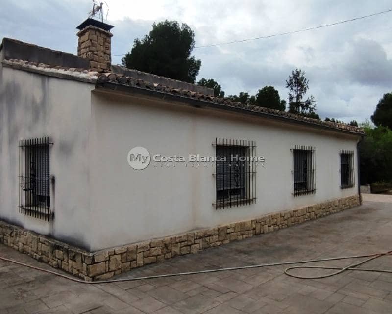 3 quarto Moradia para venda em Cocentaina com piscina - 375 000 € (Ref: 9191677)