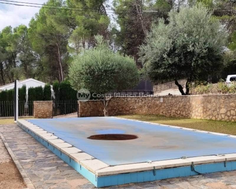 3 quarto Moradia para venda em Cocentaina com piscina - 375 000 € (Ref: 9191677)