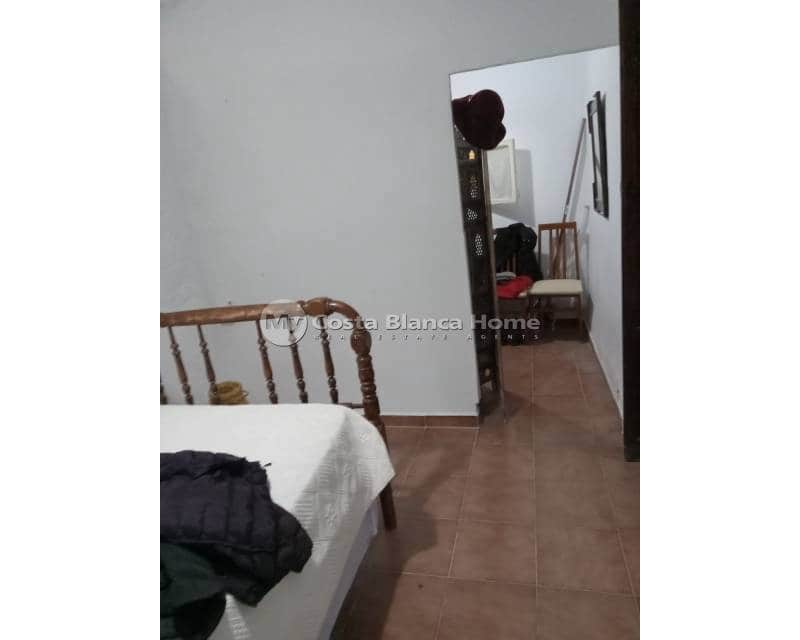 4 bedroom Semi-detached Villa for sale in Blanca - € 169,995 (Ref: 9191678)