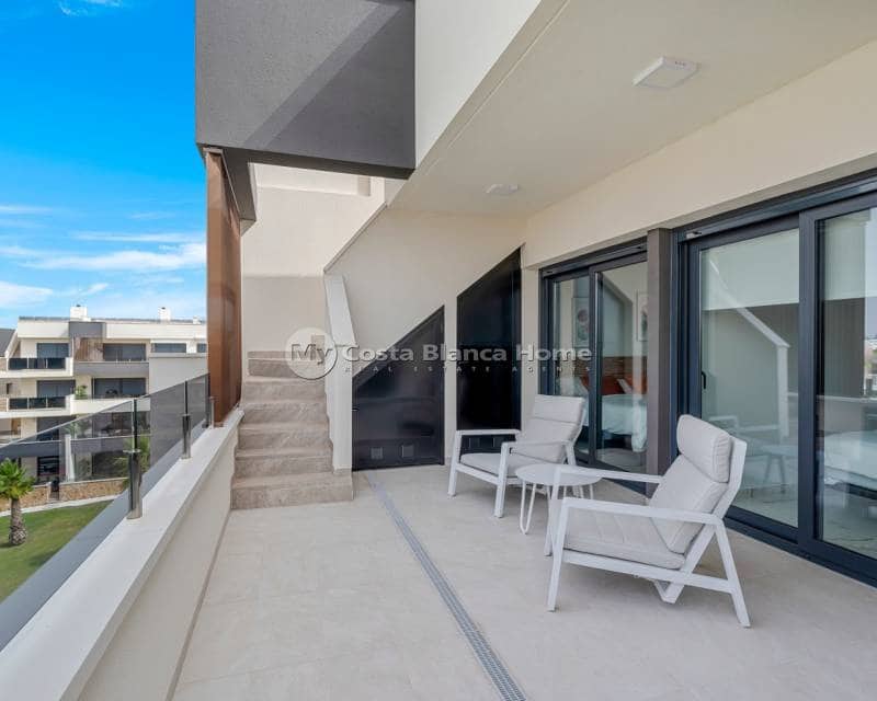 2 makuuhuone Huoneisto myytävänä paikassa Los Altos mukana uima-altaan - 329 000 € (Ref: 9203223)