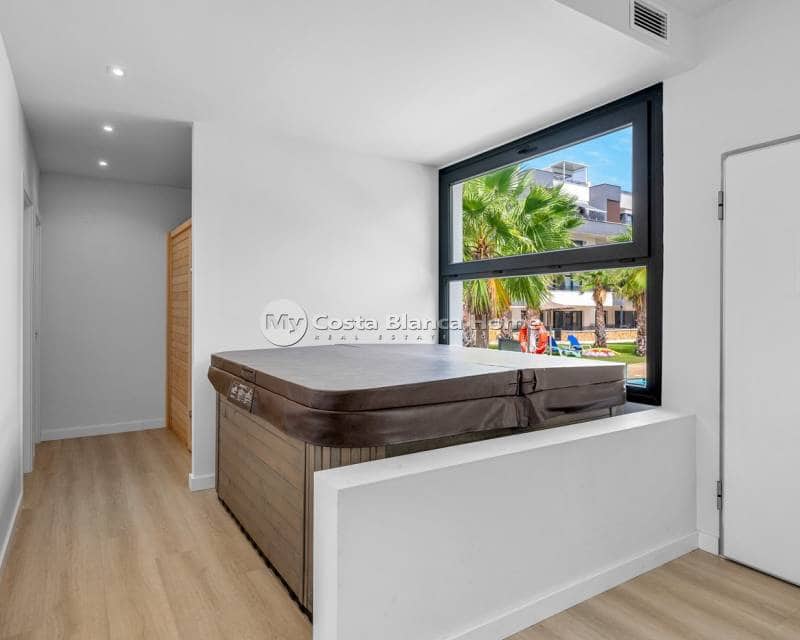 2 makuuhuone Huoneisto myytävänä paikassa Los Altos mukana uima-altaan - 329 000 € (Ref: 9203223)