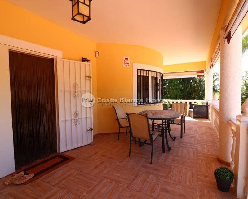 3 sovrum Finca/Hus på landet till salu i Catral med pool - 375 000 € (Ref: 9203225)