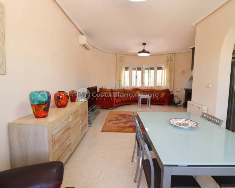 3 sovrum Finca/Hus på landet till salu i Catral med pool - 375 000 € (Ref: 9203225)